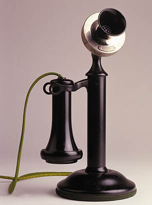 Olde Telephone
